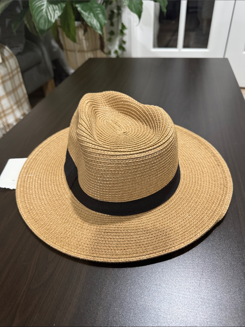 Women’s Tan Straw Sun Hat with Black Band